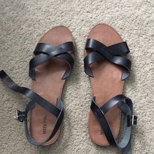 Women’s sandals